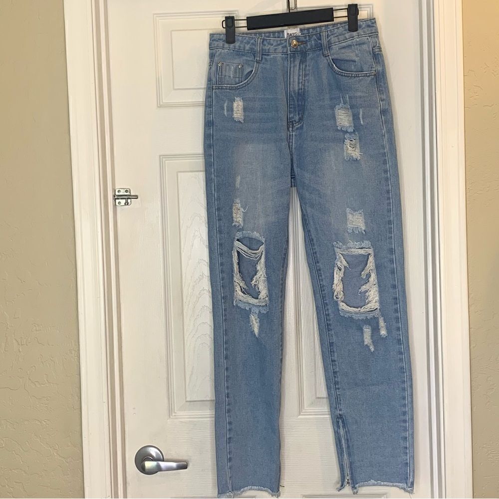 Princess Polly Distressed High Rise  Zipper Raw Hem Jeans Size 4